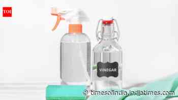 Homemade Vinegar Cleaner: Mix white vinegar with detergent; cuts soap scum and grease