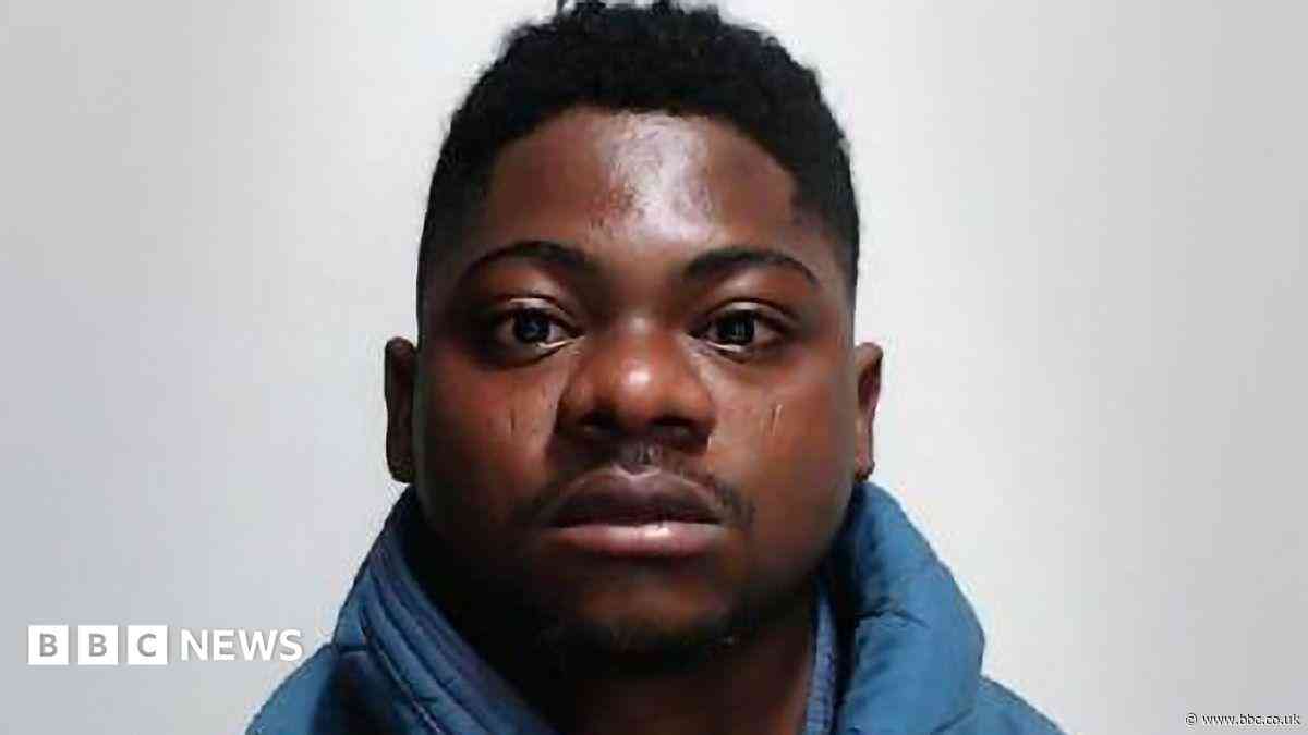 Man jailed for stabbing ex in front of daughter in street attack