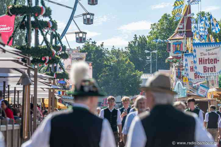Auszeit vom Alltag – Volksfestsaison in Bayern