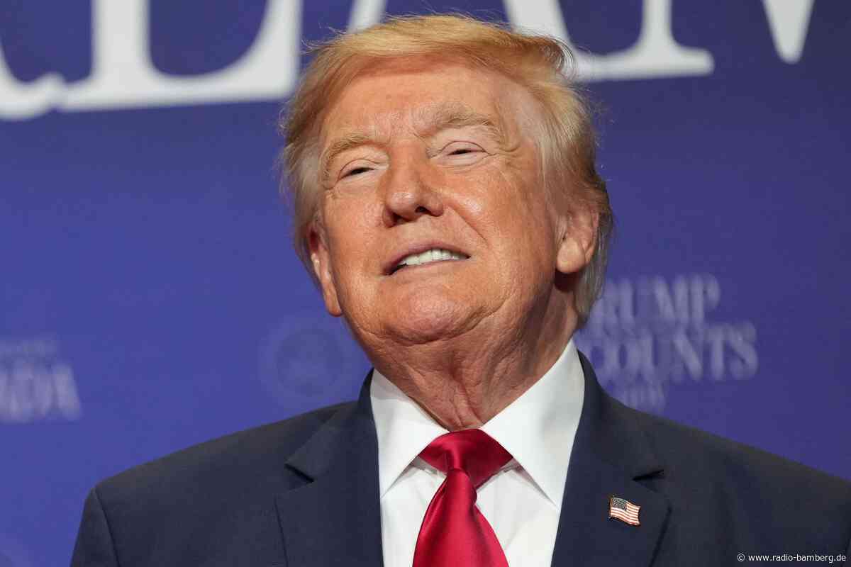 Trump tritt Berichten über Waffenengpässe entgegen und droht