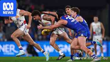 Live: Bulldogs looking to seal wildcard spot with win over Kangaroos
