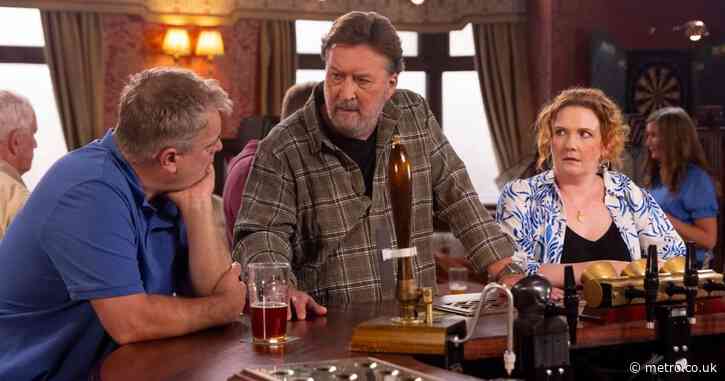 Fiz is onto evil Ross in Coronation Street as suspicions mount over ‘dead’ Cassie