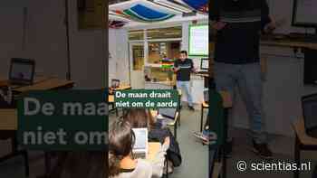 De Maan draait niet om de Aarde