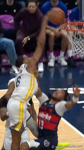 De'Anthony Melton With a CRAZY Poster 🥶 | #shorts
