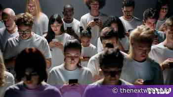 Kids who join social media early get worse grades, a big study finds