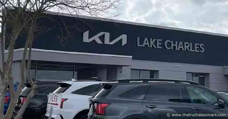 Kia Owner Catches Dealership "Cannibalizing" Her Vehicle on Camera