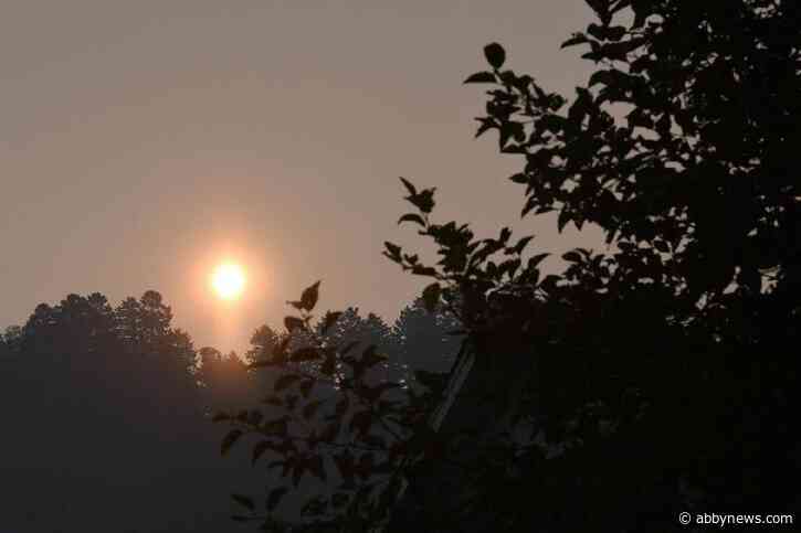 Air quality warnings remain in effect for Lower Mainland