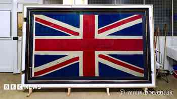 Museum buys rare Battle of Trafalgar flag