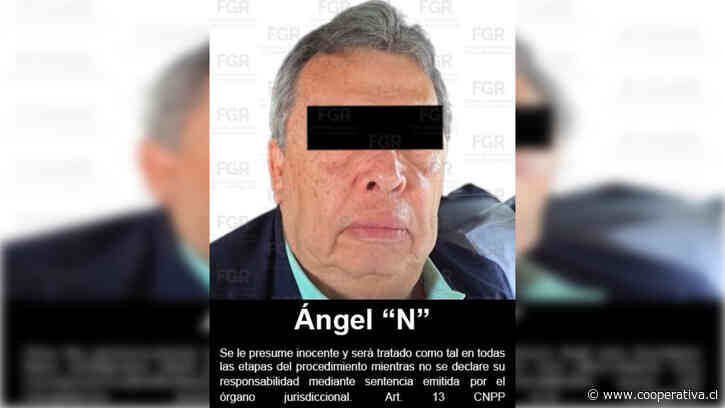 Detienen a exgobernador por destruir evidencia sobre desaparición de los 43 estudiantes de Ayotzinapa