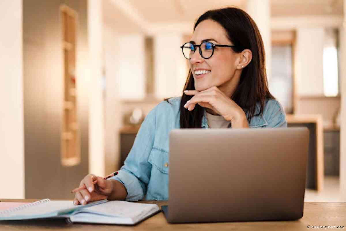 EssayHub Review 2026: What Its 4.89/5 Rating Means