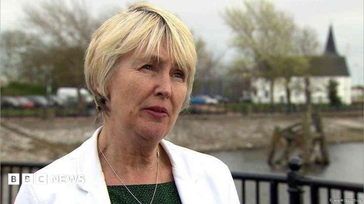 Reform Facebook page accuses Plaid minister of using husband's death for political gain