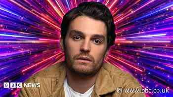 Emmerdale actor Lawrence Robb joins Strictly line-up