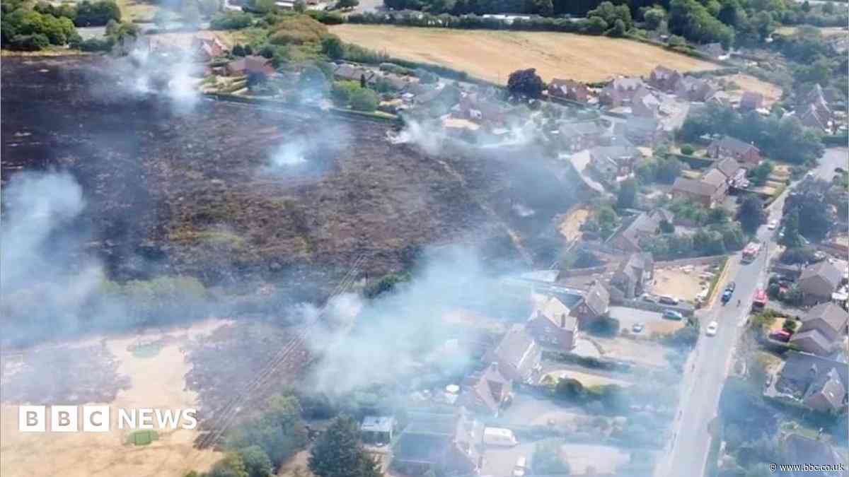 'Frightening' wildfire came close to village homes