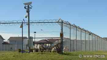 2 correctional officers, offender dead after 'tragic accident' during Edmonton transfer: CSC