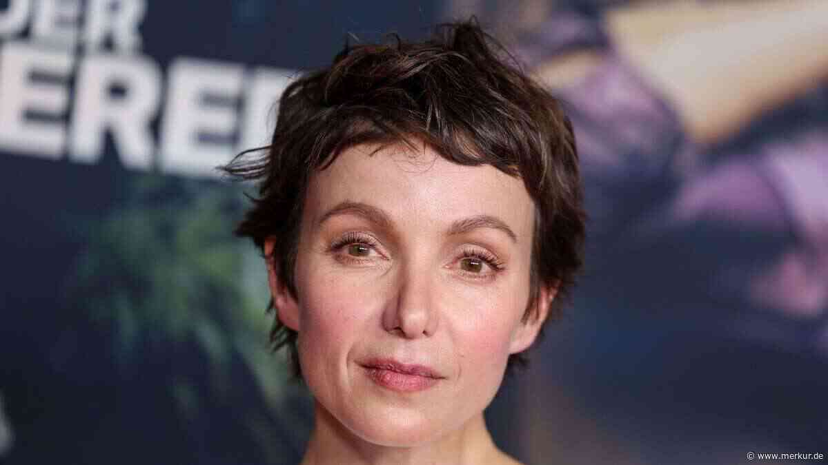 Krisenbewältigung ist keine Frage des Alters: Julia Koschitz appelliert an „alle“