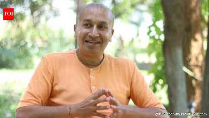 Spiritual leader Gauranga Das says the most valuable employees don't complain, they bring solutions
