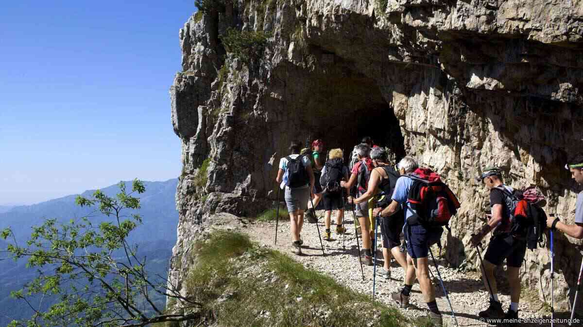 Tausende Wanderer täglich – und kein einziges WC: Berühmter Alpensteig in Italien verkommt zur Kloake