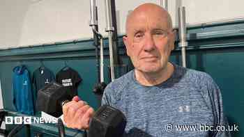 Power of 90-year-old weightlifter is 'insane'