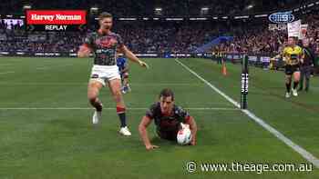 Smith scores his second to kick-start comeback