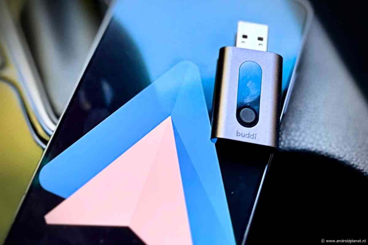 Buddi Play 3 review: piepkleine en fijne Android Auto-dongle
