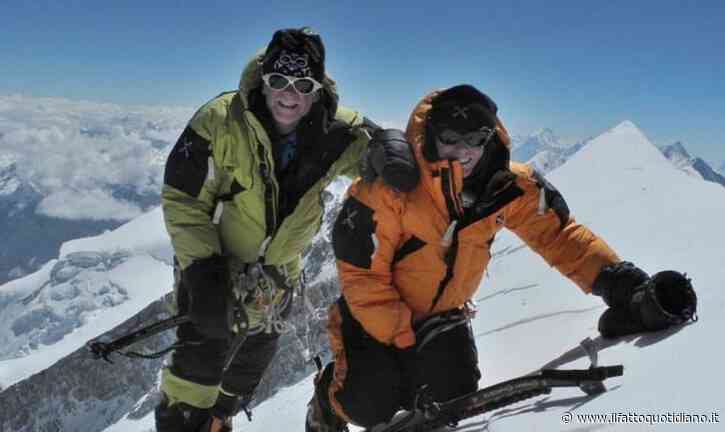 “Si fanno venire a prendere dall’elicottero così da essere a cena a Katmandu la sera. Le esperienze non vengono vissute così”: lo sfogo dell’alpinista Nives Meroi