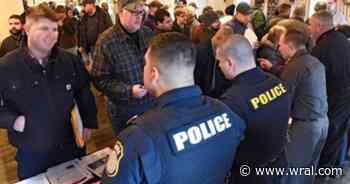 Triangle law enforcement looking to hire hundreds at Raleigh expo