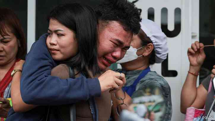Leerling (14) schiet vijf docenten en grootouders dood in Thailand