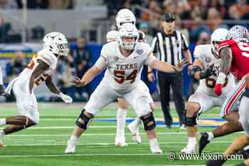 OL Cole Hutson set to return to Texas for fifth season