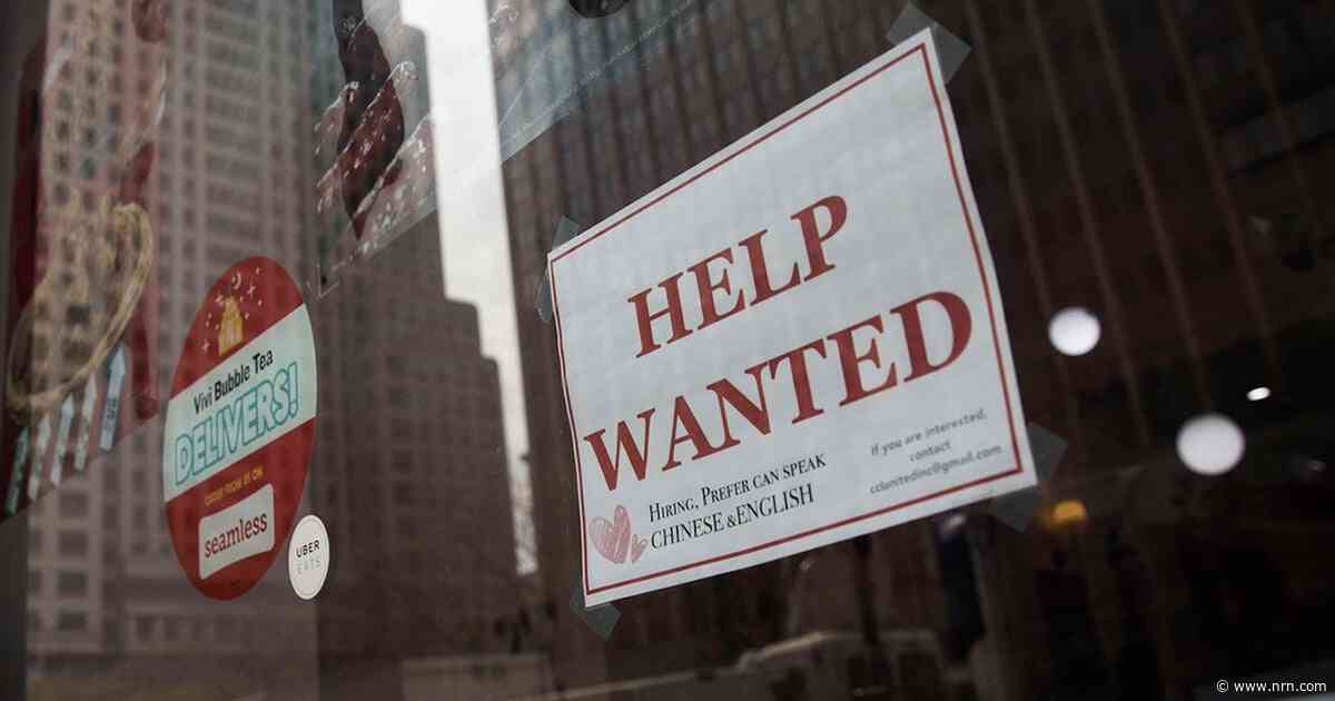 Restaurant industry jobs declined again last month