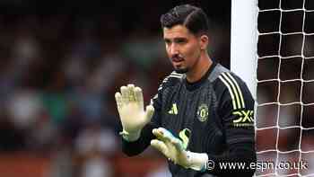 United keeper Bayindir joins Celta Vigo on loan