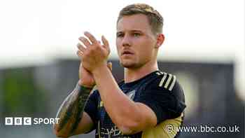 No bids yet for Exeter City striker Wareham
