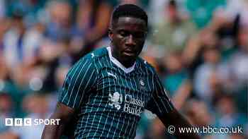 Argyle's Baidoo 'out for months' with hamstring injury