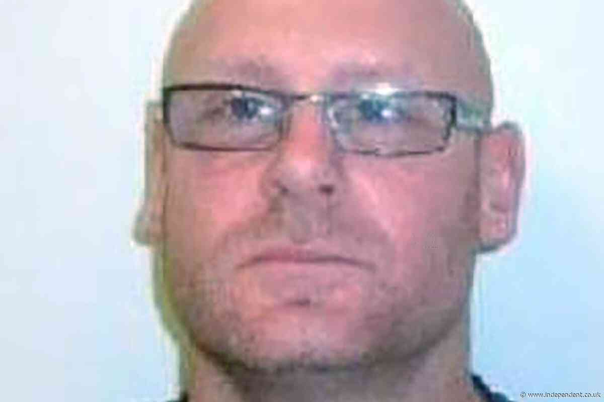 Police launch manhunt after child rapist escapes from staff while on leave