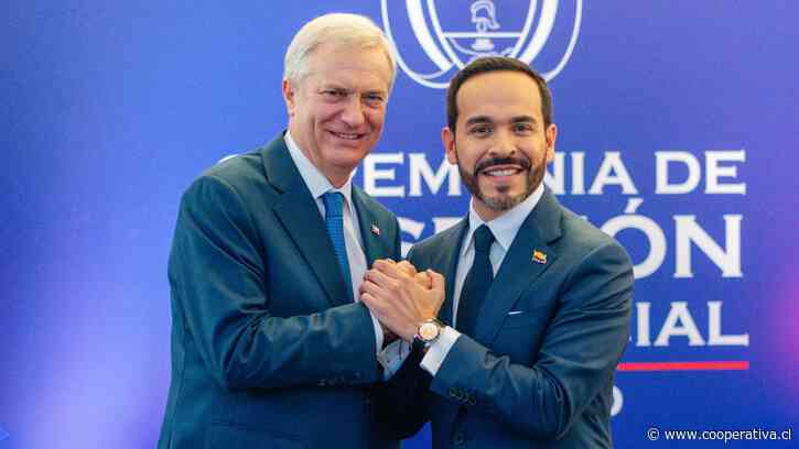 "Comienza una nueva etapa": Kast se reunió con De la Espriella previo al cambio de mando en Colombia