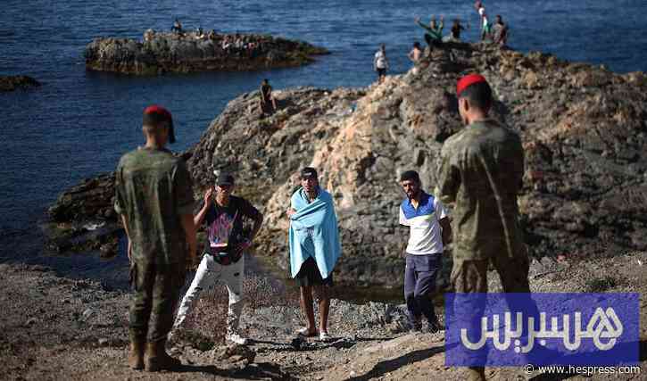 مجلس حقوق الإنسان: حسابات أجنبية تضلل الراغبين في العبور إلى سبتة
