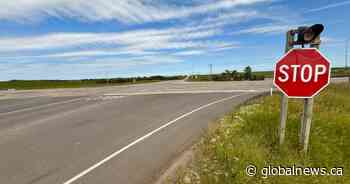 2 correctional officers, inmate killed in rural Alberta collision during transfer