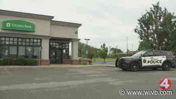 Police respond to alleged attempted bank robbery on Elmwood