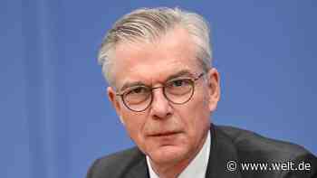 „Dann werden die Reformpläne wie Dominosteine fallen“, warnt der Wirtschaftsweise in Richtung Merz