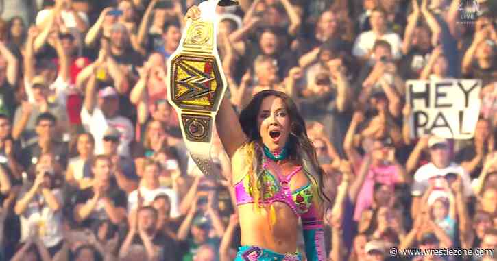 Chelsea Green Presented as WWE Women’s Champion on SmackDown, Interim Label Missing