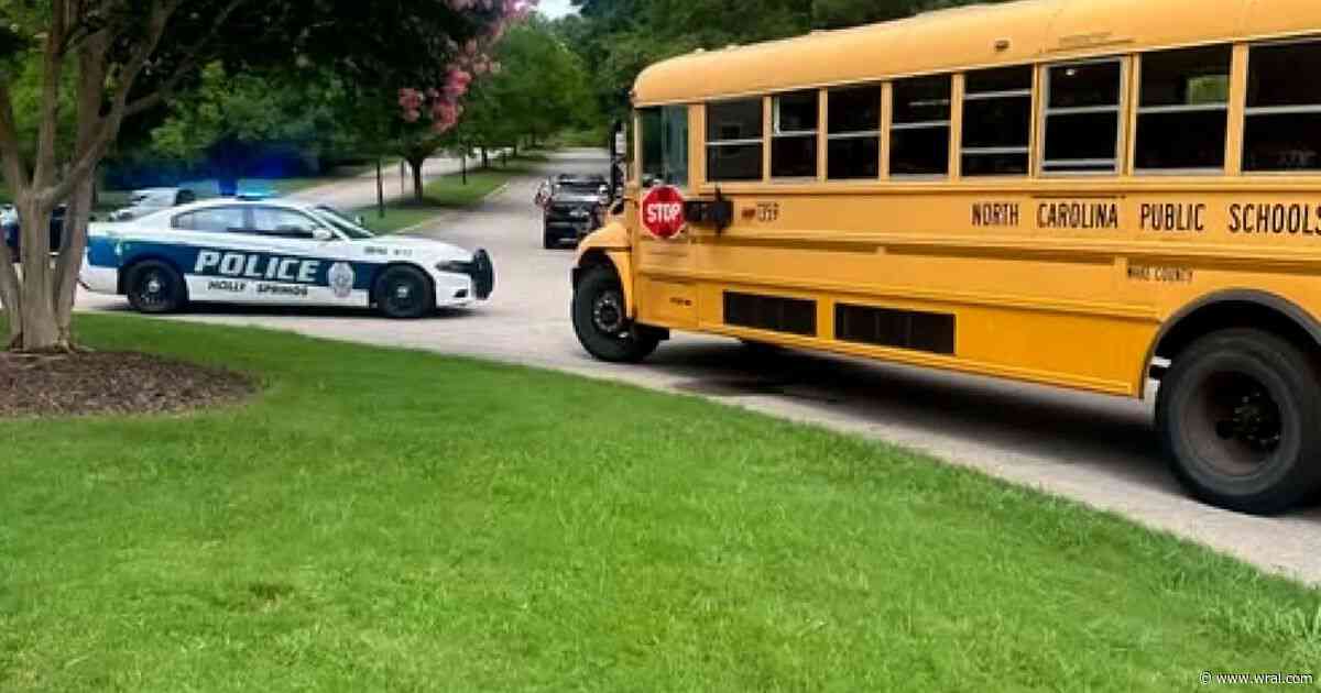 Police: No charges in Holly Springs school bus confusion