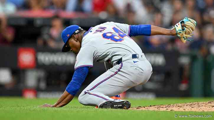 Ex-MLB pitcher gives his take on Mets reliever Jefry Yan's wild strikeout split celebration
