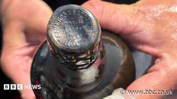Divers find 162-year-old Guinness in shipwreck off the English coast