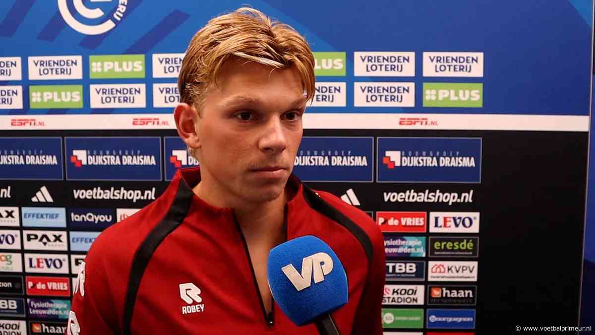 Feyenoord-huurling Plug debuteert voor Excelsior: 'Het is aanhaken of afhaken'