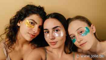 Gossip & Glow: Diese 3 Augenpads sind der pflegende Hingucker für den Mädelsabend
