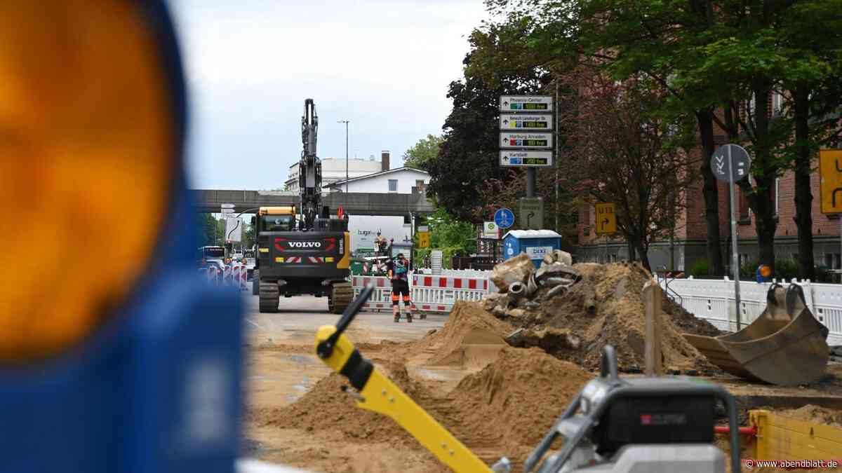 Nach Wasserrohrbruch in Harburg: Buxtehuder Straße schon sehr bald wieder frei