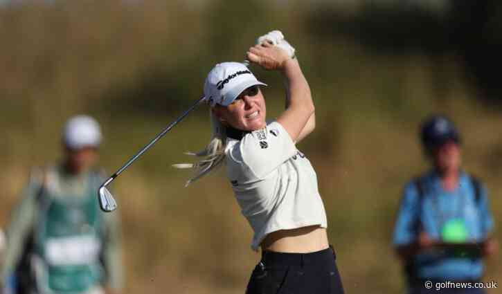 Hull fires herself into contention at Centurion with sizzling 62