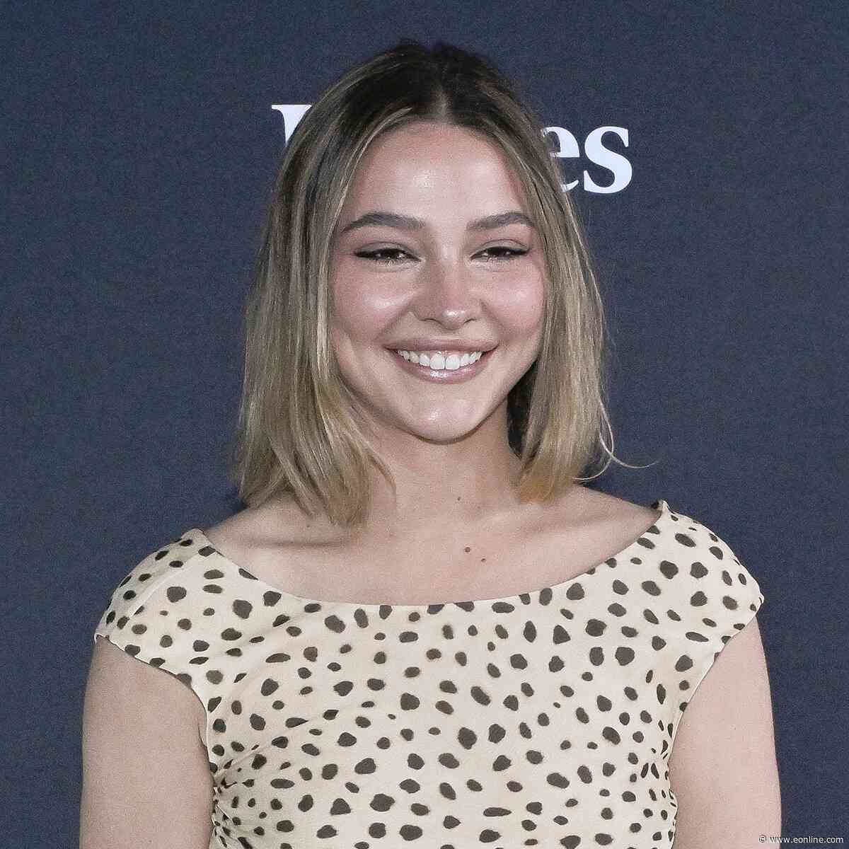 Madelyn Cline Debuts Romance With Michael Reyes in PDA Photos