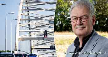 Doorrijden op de Merwedebrug terwijl dat voor vrachtwagens verboden is? ‘Je rijdt toch ook niet door rood?’