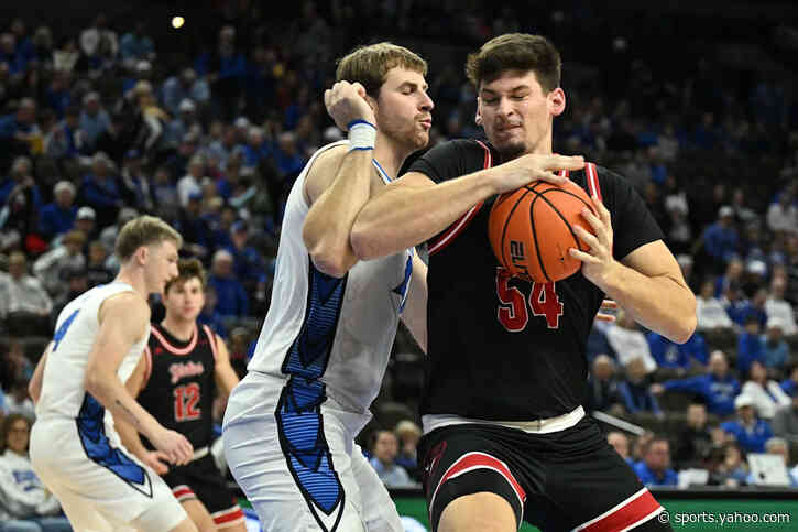 North Carolina adds 7-foot center from Summit League to 2026-27 roster