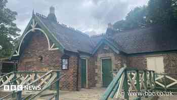 Search for park cafe operator as others reopen